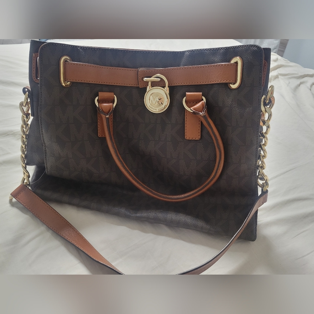 Michael Kors Dark Brown and Gold Shoulder Bag